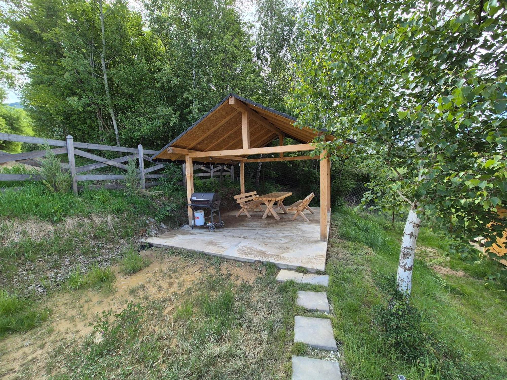 Cabana Timbernest Бран Екстер'єр фото